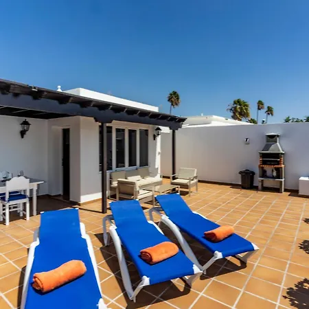 Holiday home Luxury House Tiati Tias