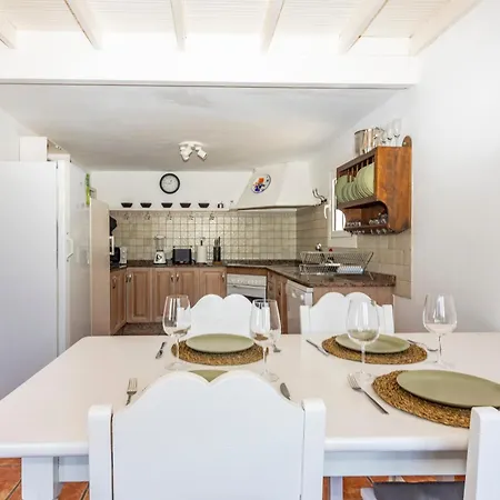 Luxury House Tiati Casa de Férias *